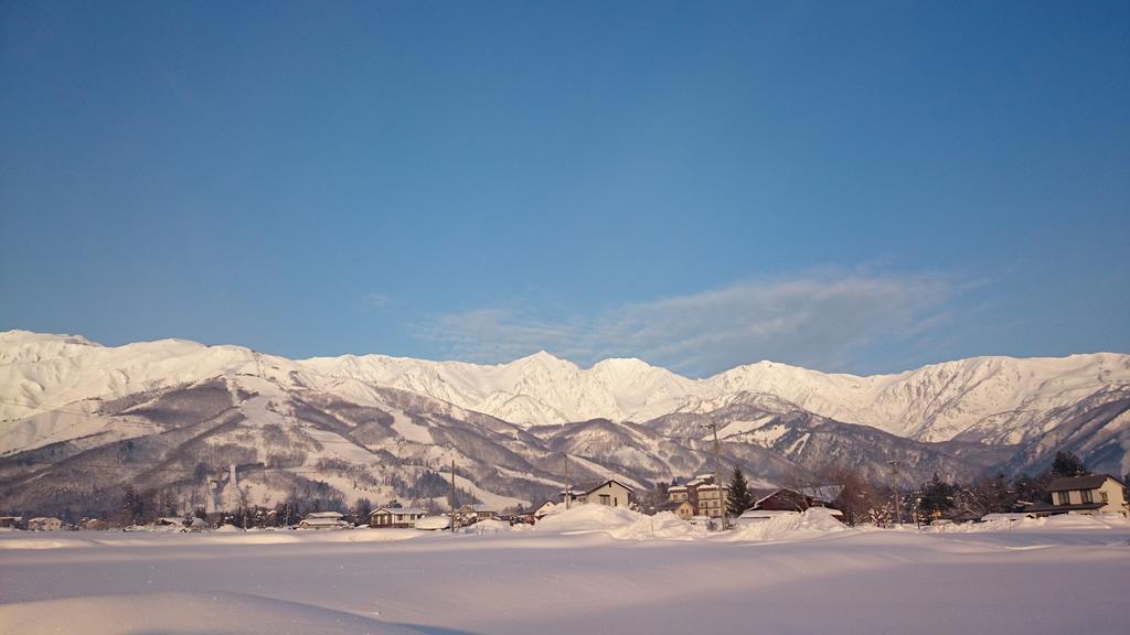 Petit Hotel Enchante Hakuba Esterno foto