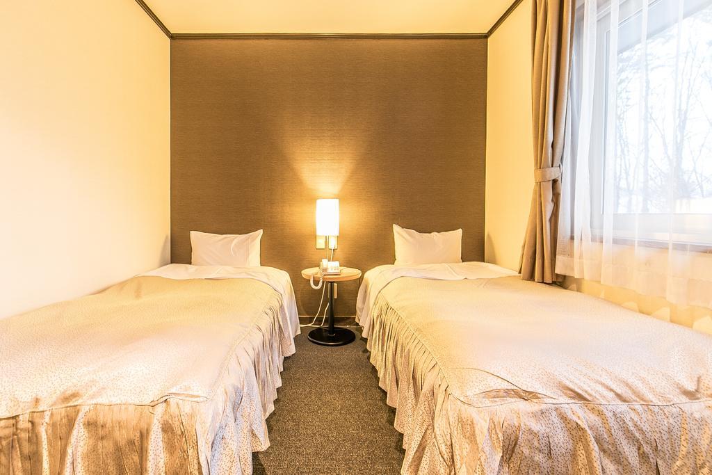 Petit Hotel Enchante Hakuba Esterno foto